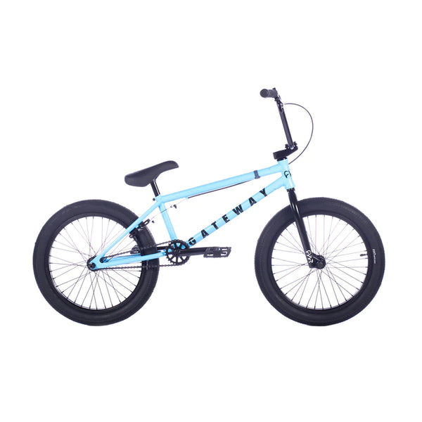 Cult_2022_gateway_blue_customs