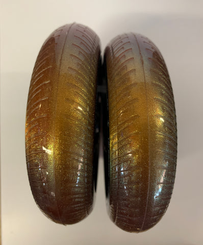 gold with tread